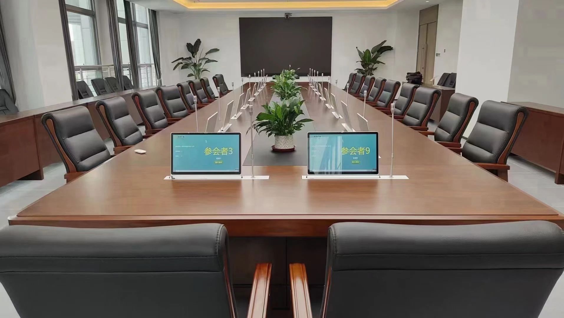 PG电子游戏无纸化聚会系统工程产品效劳于校园聚会室！